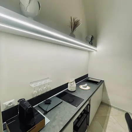 Rival E לינה וארוחת בוקר